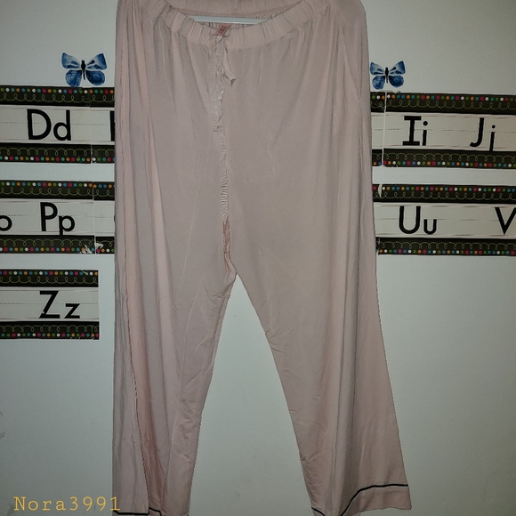 New VS modal pj set size XL - Picture 7 of 12